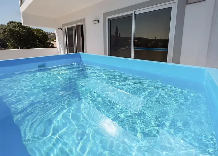 Sinani Rhodes * Афанту